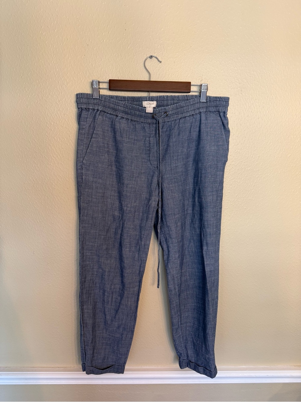J. Crew women’s size 6 Chambray Drawstring Pants — Blue
